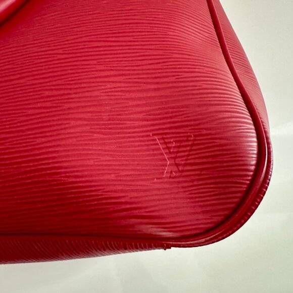 Red Epi Leather Passy PM Bag - Picture 7 of 15